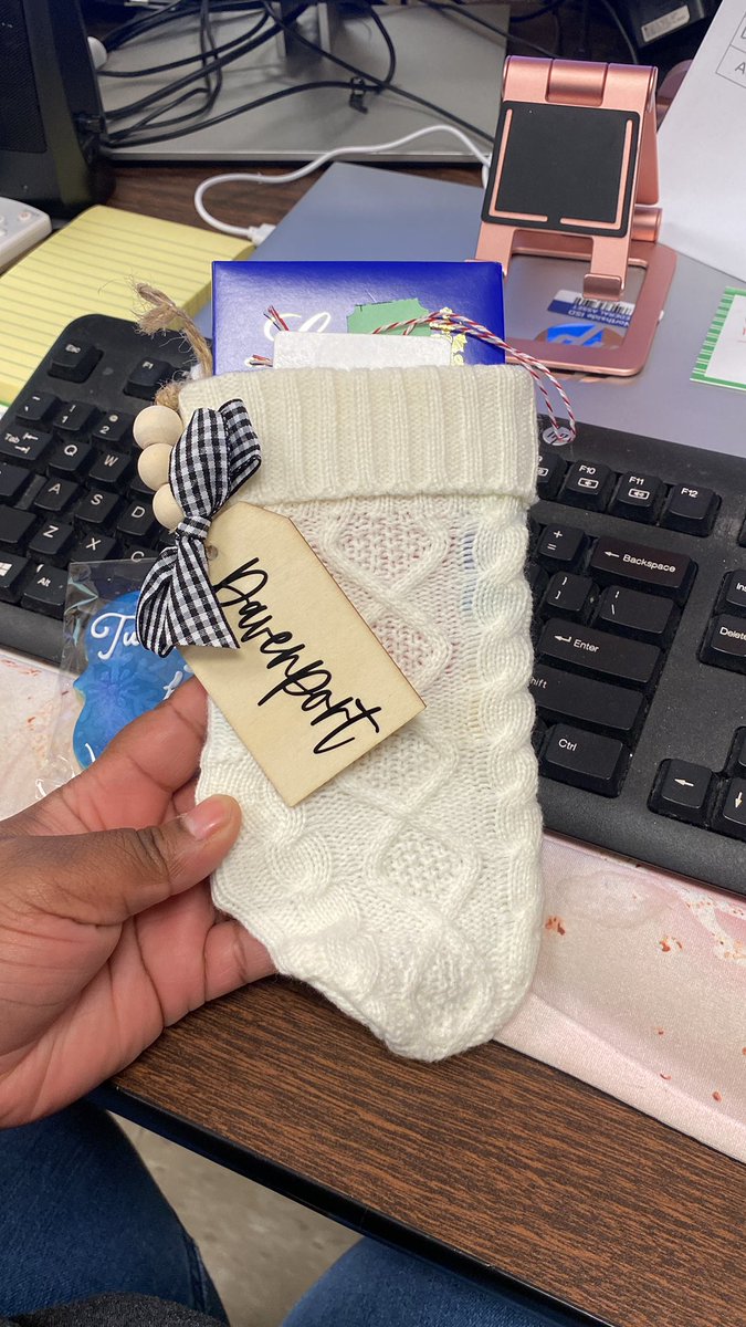 Shirlyn Davenport tweet media