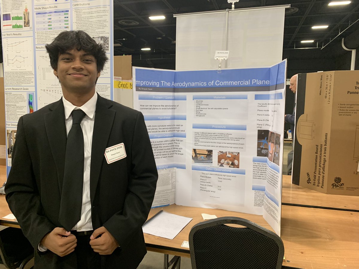 Way to go Spanish River Biotech Academy -50 Juniors Competing here at the Palm Beach County Science &amp; Engineering Fair Go River Stem!@CastellaAlli