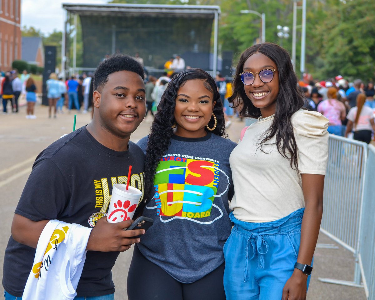 nickography__'s tweet photo. #gramfam #AllAboutTheG #GramHC22 https://t.co/H5QD8tmr0w