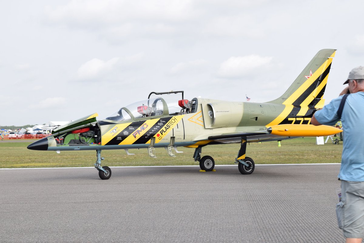 SunnFunFlyIn's tweet photo. Which of these four warbirds from #SNF17 is your favorite? Why?
#WarbirdWednesday! https://t.co/W1tXv5Due5