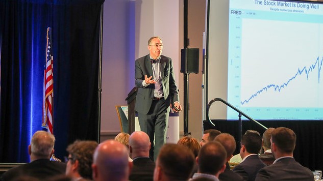 The 2023 Economic Outlook Lunch is happening Tuesday, February 7th! The event will be held from 11:30 -1:30 at the Hilton Paper Valley, and we're bringing back your favorite "Bow-Tie Economist" Elliot Eisenberg.

Make sure to grab your tickets here: bit.ly/3PpUW6u