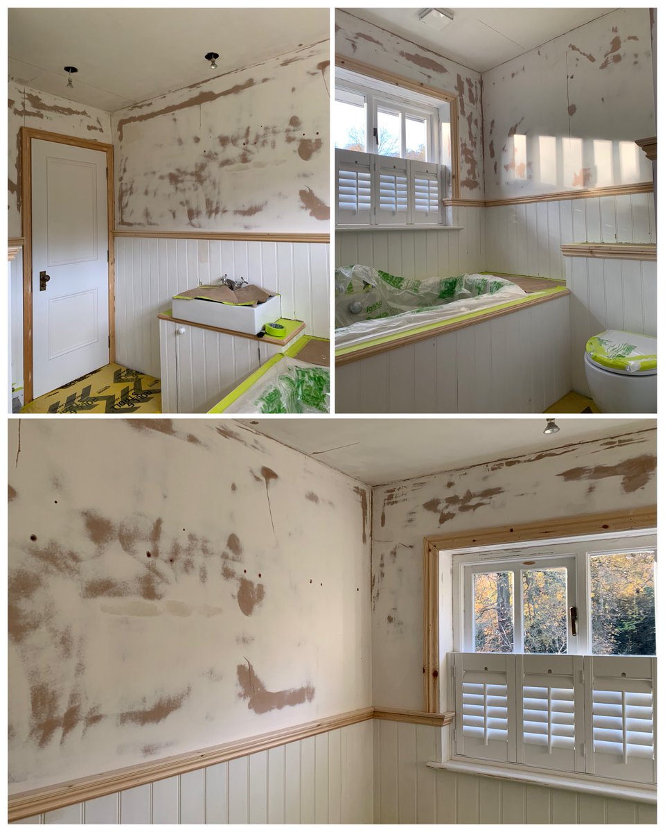 BardallDecor's tweet photo. Another room completed on this project. Feels like it’s been a minute since I’ve hung any wallpaper! 

Cross lined with @Wallrocklining 
Ceiling @ZinsserUK Permawhite
Woodwork @LittleGreene Intelligent Eggshell https://t.co/YD1XGro7Wm