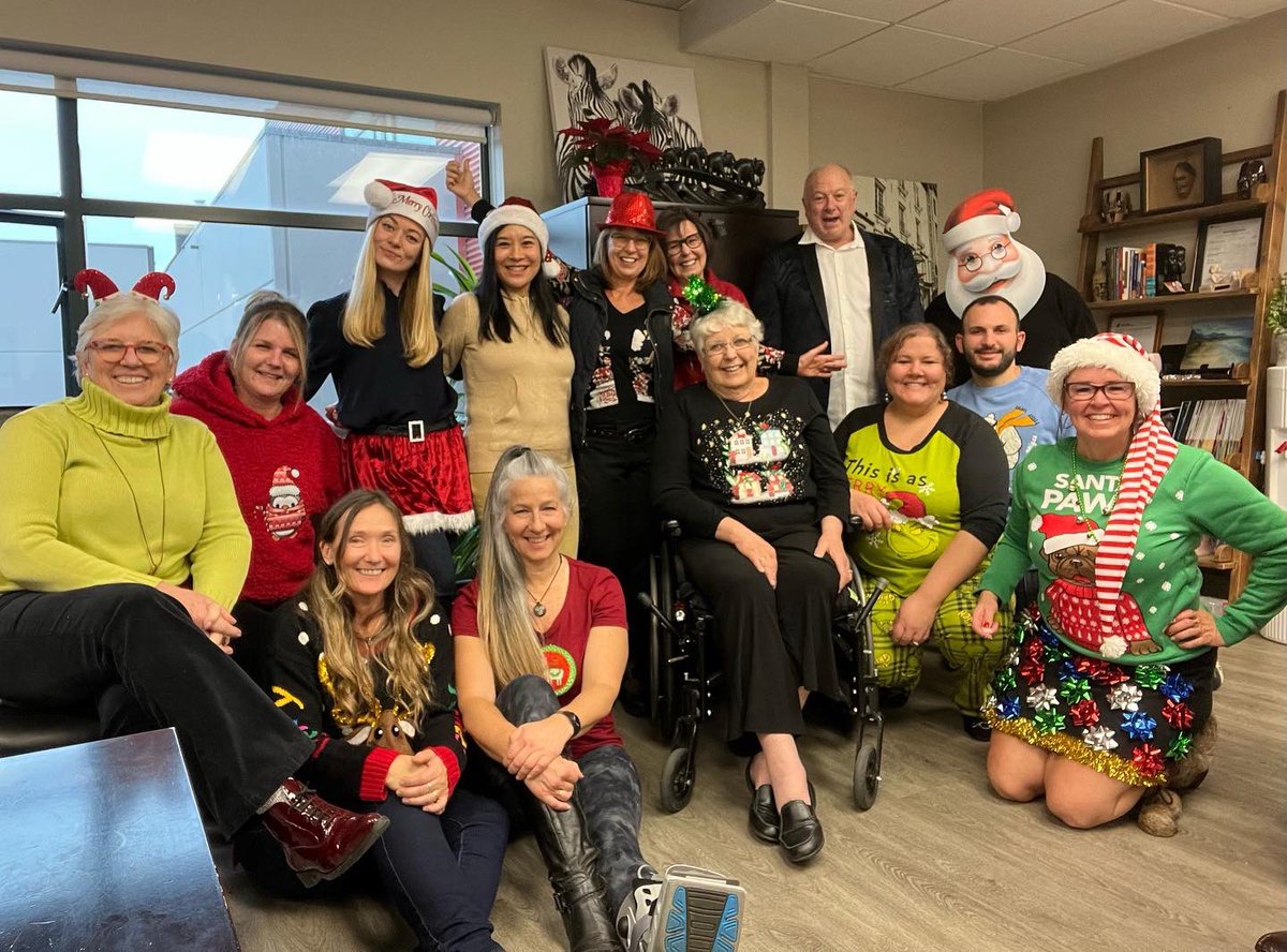 PersonalTravel_'s tweet image. Christmas 🎄 Party at Personal Travel Management!  We were all gifted with these cute mugs that have our tag line on it!  LOVE ❤️ THEM and love our tag line more post covid! Love to travel?  Connect with us! @ensembletravel @ACTACanada #travel #travelagent #travelagency