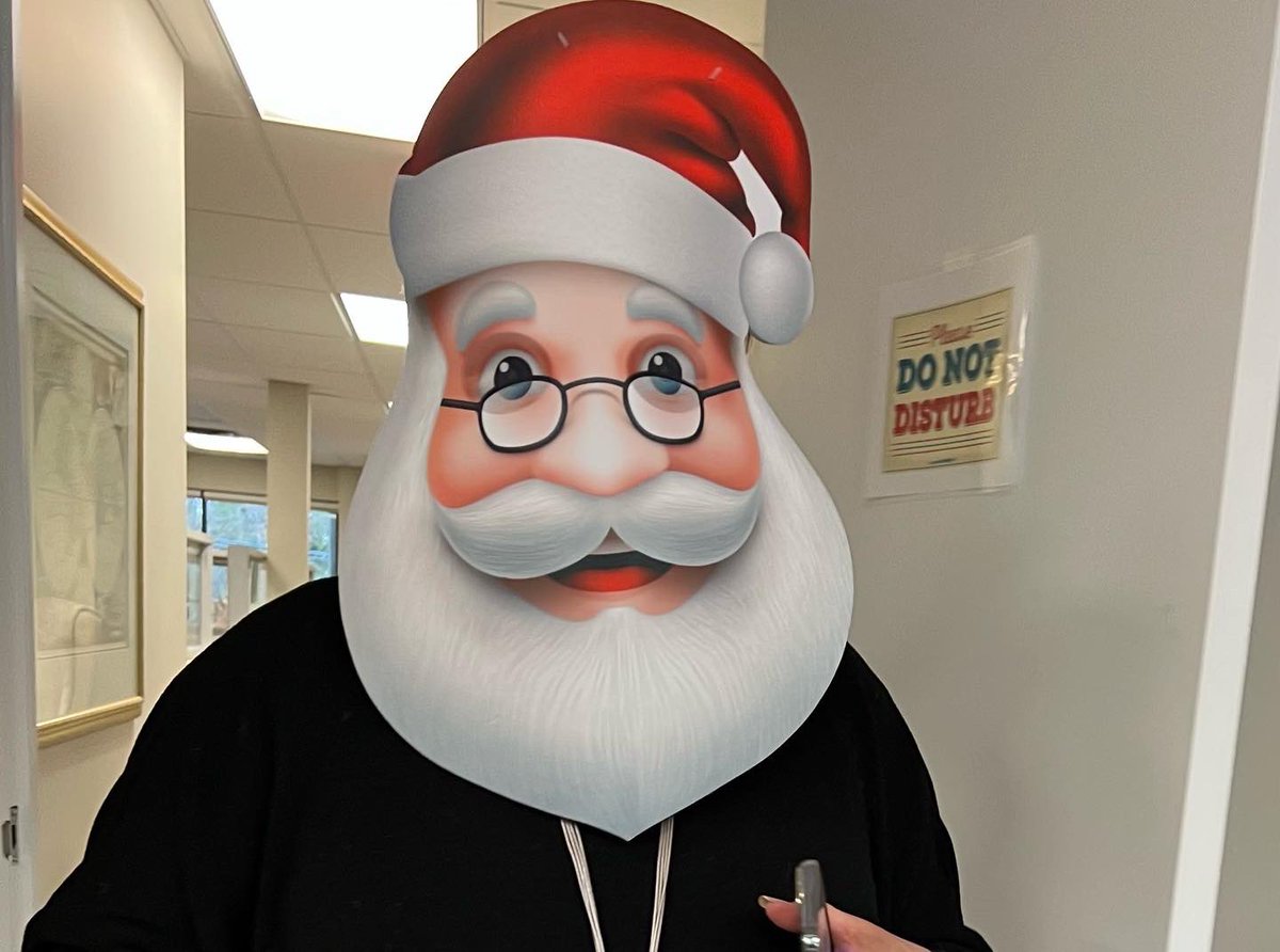 PersonalTravel_'s tweet image. Christmas 🎄 Party at Personal Travel Management!  We were all gifted with these cute mugs that have our tag line on it!  LOVE ❤️ THEM and love our tag line more post covid! Love to travel?  Connect with us! @ensembletravel @ACTACanada #travel #travelagent #travelagency