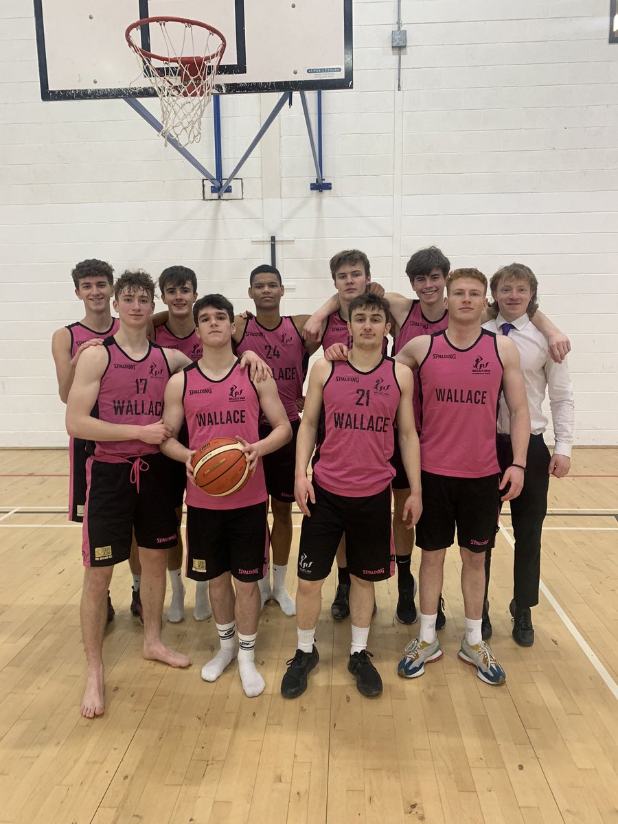 Wallace High PE tweet media