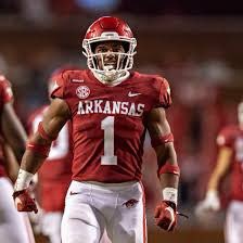 #AGTG I am blessed to receive an offer from <a href="/RazorbackFB/">Arkansas Razorback Football</a> <a href="/kendalbriles/">Kendal Briles</a> <a href="/Coach_ISweeney/">Coach Sweeney</a> #blessed