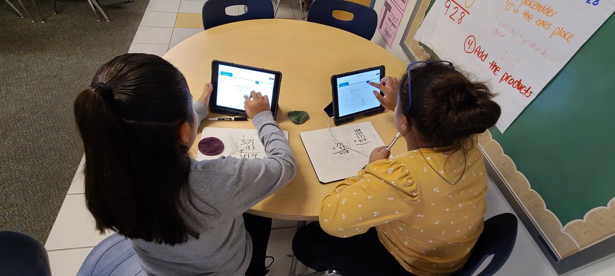 Chris Bosse tweet media