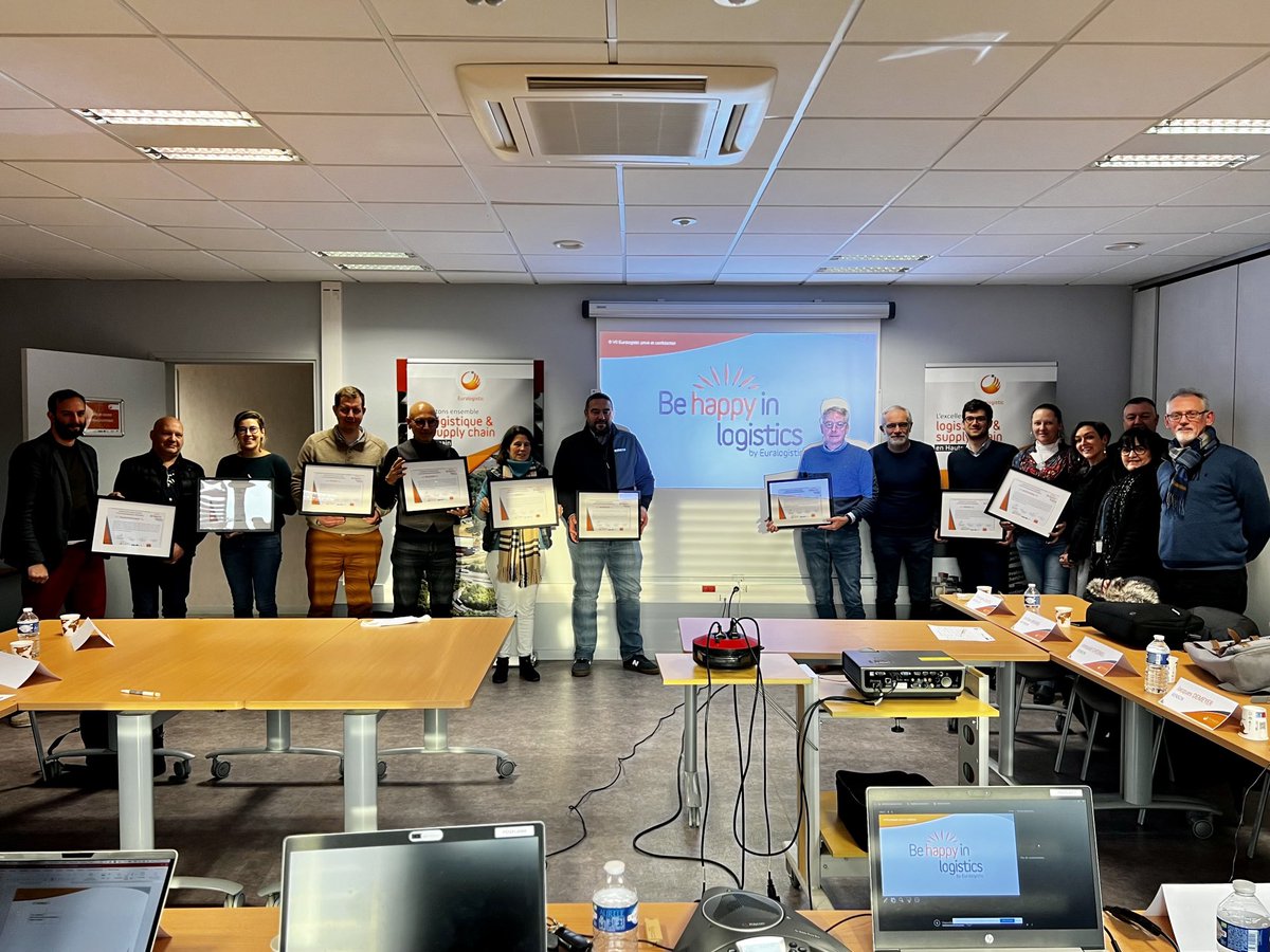 EURALOGISTIC (@euralogistic) on Twitter photo 🥁 Ce jour, 10 entreprises PME de - de 250 salariés 🏅 des secteurs industrie et #supplychain 📦 ont reçu le nouveau Label "Be happy in logistics" créé par le Pôle <a href="/EURALOGISTIC/">EURALOGISTIC</a>. 🥁 Ce jour, 10 entreprises PME de - de 250 salariés 🏅 des secteurs industrie et #supplychain 📦 ont reçu le nouveau Label "Be happy in logistics" créé par le Pôle <a href="/EURALOGISTIC/">EURALOGISTIC</a>.