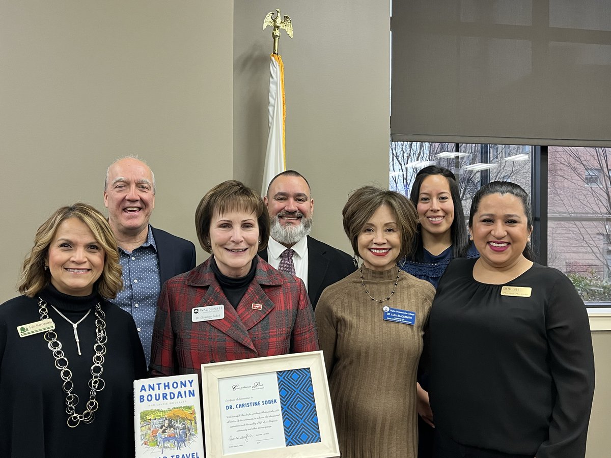 cjsobek's tweet photo. Thank you to Companeros en Salud for today's Certificate of Appreciation. It has been a pleasure to work with such an important and active community organization that has made many contributions to the health and well-being of thousands of community residents. https://t.co/OK3It09cuP