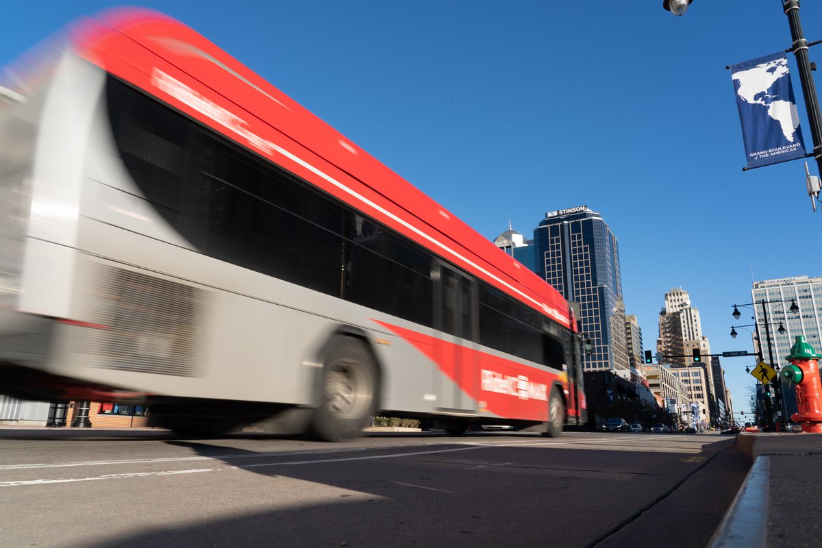 RideKCTransit's tweet photo. Great news: Troost MAX and Main MAX will provide more service starting Jan. 3. On weekdays and Saturdays, Troost MAX and Main MAX will provide service every 20 minutes.
https://t.co/g7gANMsEkR - https://t.co/c5S1WEF0Ek https://t.co/O3ZIQ2Z4hW