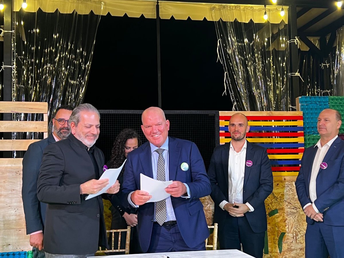 hpvanderwoude's tweet image. Closure of 4 yrs #ActSmart program with @berytech. COVID, port explosion &amp;amp; economic collapse did not stop brilliant young 🇱🇧 entrepreneurs to realize their startup dreams. Delighted to prolong 🇳🇱cooperation with @berytech for another 4 yrs. 🙏 Qooters for yr strong bonds with 🇳🇱