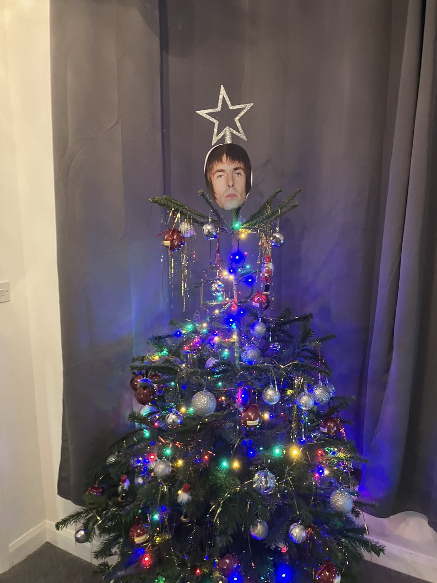 richwbaxter's tweet photo. @liamgallagher 2022 Biblical https://t.co/Ea1q2JEQoL