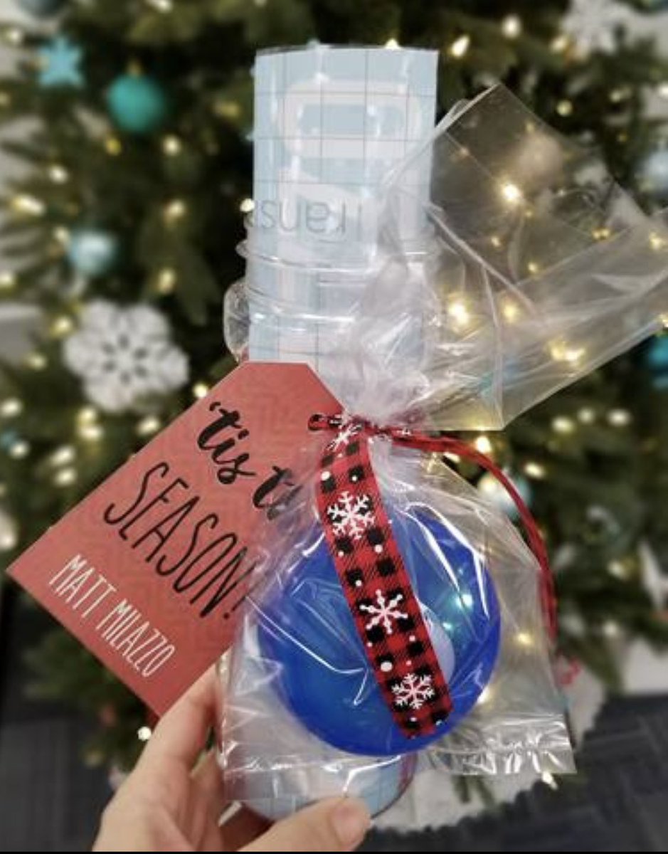 MikeMicallef1's tweet photo. Celebrating the #12DaysOfGiftmas @DHSHappenings today.
On the “9th Day of Giftmas” my DHS admin team gave to me…9 individual morning shout outs and personal recognition on the morning announcements. 👊🏼 https://t.co/hTTo2aTNvx