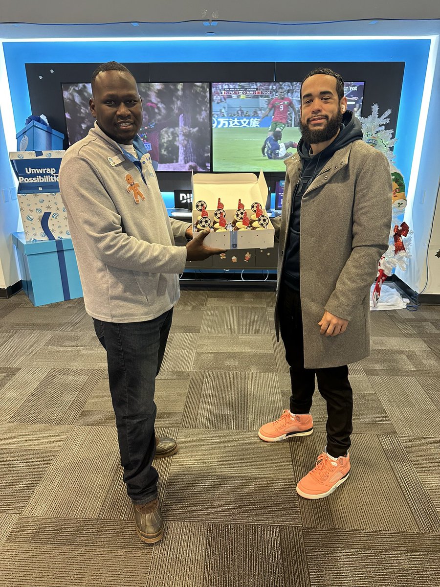 Today at ✅The Greene✅ we celebrate LOMORO’s birthday 🥳. AT&amp;T family let’s wish him a happy 😊 birthday 🎂 #birthdayboy #OHPA #LifeAtAtt #newhire
