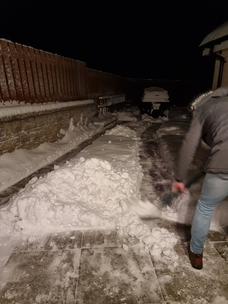 sandie_whyte's tweet photo. Yes, I'm the gaffer 😂❄️ https://t.co/NSa5NU0aQP