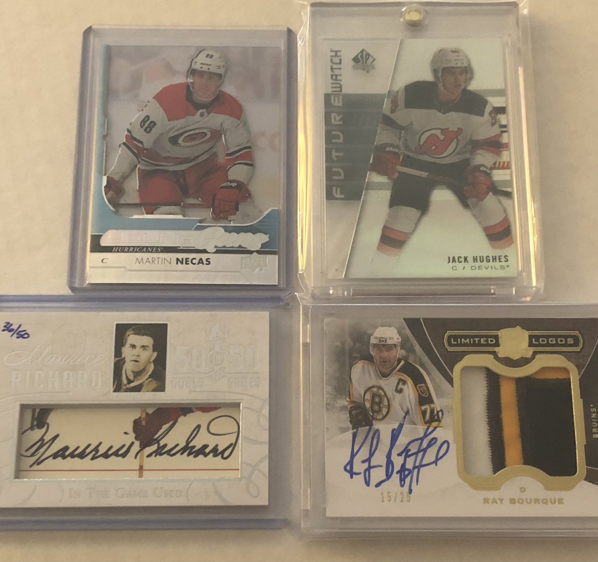 danvincent78's tweet photo. Hockey Card only 1 night flash sale is tonight! Starting up ~8:30pm EST with $10 each and going to very high end. Should be a blast. Expedited shipping available for the US (but also ship to Canada of course). Ovechkin, Mcdavid, Crosby, Gretzky, Hughes, etc. Hope you tune in! https://t.co/ogcwrJfY4l