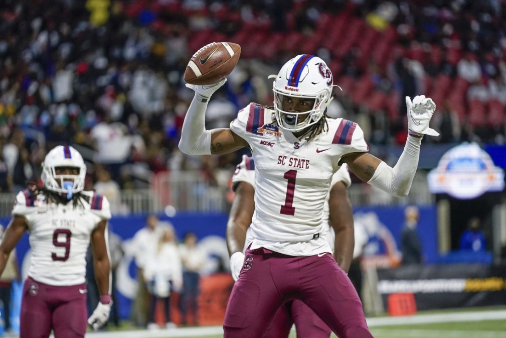 Kacy Fields (@kacy3fields) on Twitter photo Blessed to receiver a offer from SC State <a href="/Bpough/">Oliver Pough</a> <a href="/SCState_Fb/">South Carolina State Football</a> <a href="/coachbird21/">Steve Bird</a> Blessed to receiver a offer from SC State <a href="/Bpough/">Oliver Pough</a> <a href="/SCState_Fb/">South Carolina State Football</a> <a href="/coachbird21/">Steve Bird</a>