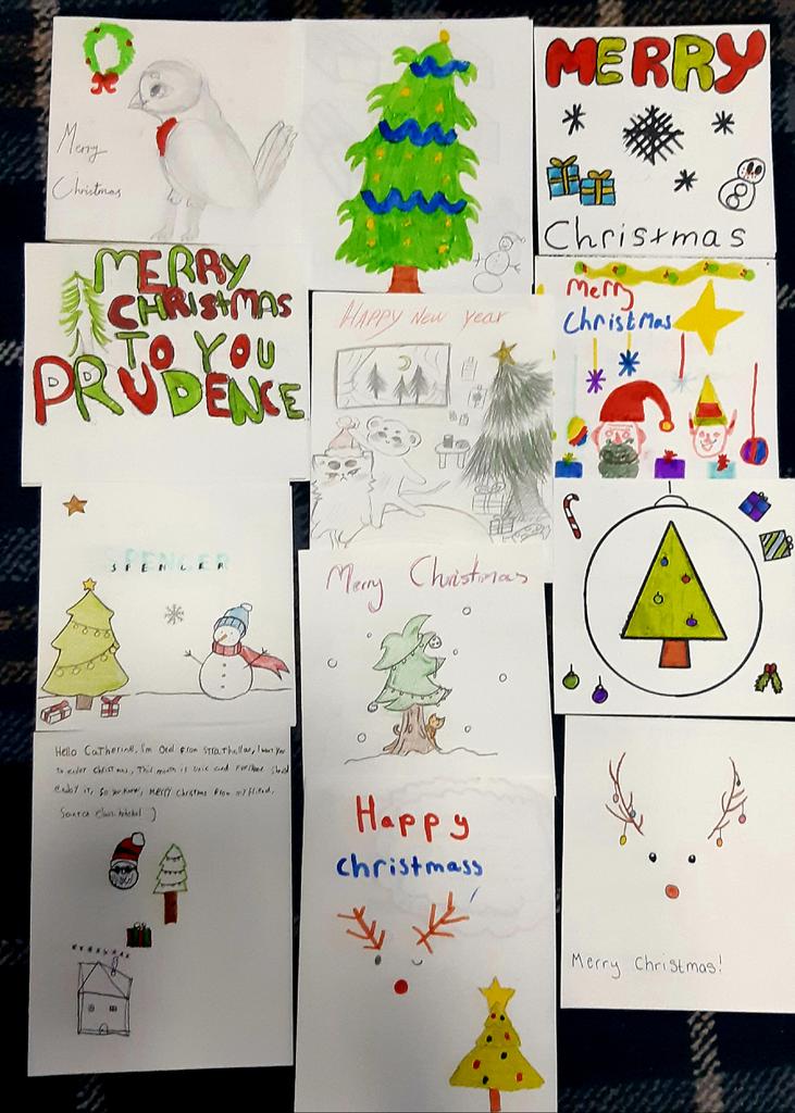 djbecosse's tweet photo. A selection of Christmas Cards created by @StrathallanPrep heading to #Nairobi @KenChildrenHome ensuring all our young Kenyan friends at the Orphanage receive a personal message #StrathCommunity #StrathValues #GlobalCitizens #EnduringRelationship #PeerSupport @BSAboarding π΄σ §σ ’σ ³σ £σ ΄σ Ώπ°πͺβ₯οΈ https://t.co/AjyH8L82cZ