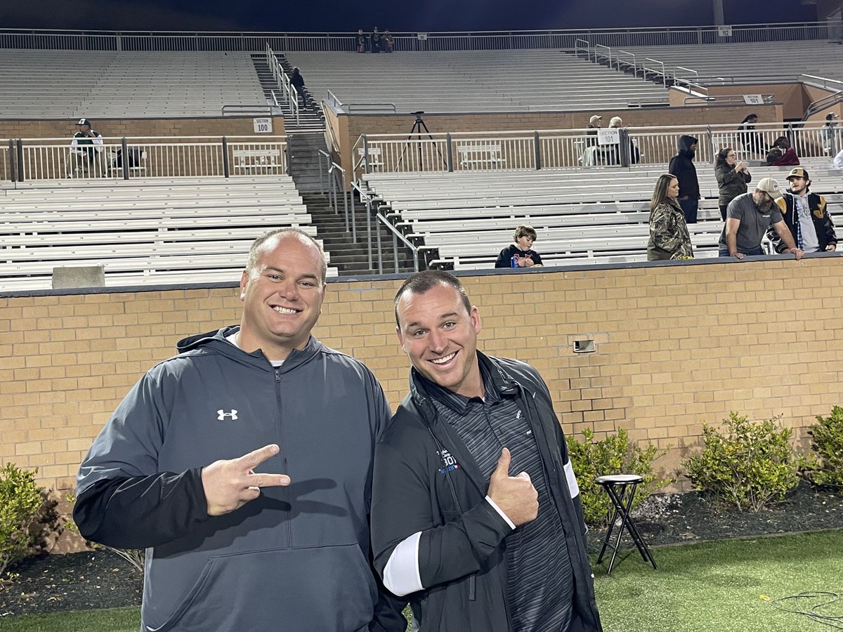Chris Dearing (@cdearing82) on Twitter photo You know it’s a good night when <a href="/KnollFootball/">White Knoll Football</a> legend <a href="/NealSmith10/">Neal Smith</a> and Justin Crocker are in the house. You know it’s a good night when <a href="/KnollFootball/">White Knoll Football</a> legend <a href="/NealSmith10/">Neal Smith</a> and Justin Crocker are in the house.