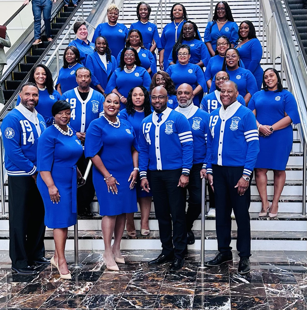 BLUE &amp; WHITE REPRESENTATION! Phi Beta Sigma and Zeta Phi Beta leadership are fully engaged at the Association of Fraternity/Sorority Advisors Annual Conference at the Gaylord Resort &amp; Conference Center - National Harbor.

#pbs1914 #Sigma108