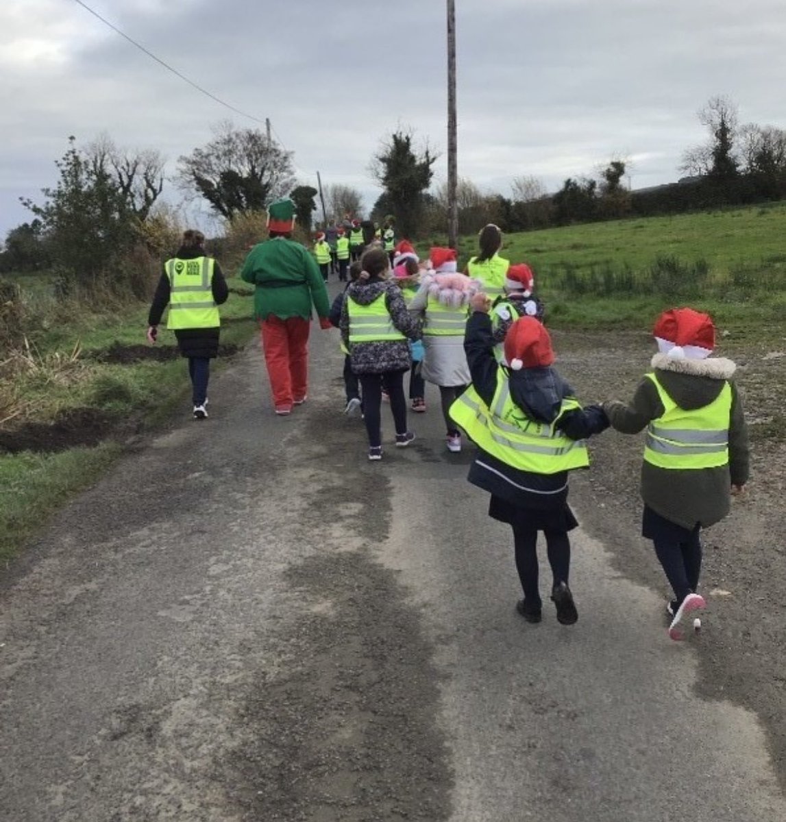 TC464carney's tweet photo. What a fun day we had @stjtbroscor for the @thedailymile_ie Santa Run and @alzheimerssoc Elf day. We may be small but we are mighty! Thanks to all the staff for their continued support and enthusiasm. I 100% Promise not to say “I was just thinking…” at least until 2023😂💕🎅🏼🏃‍♂️🎄 https://t.co/rtgBDcJz1c
