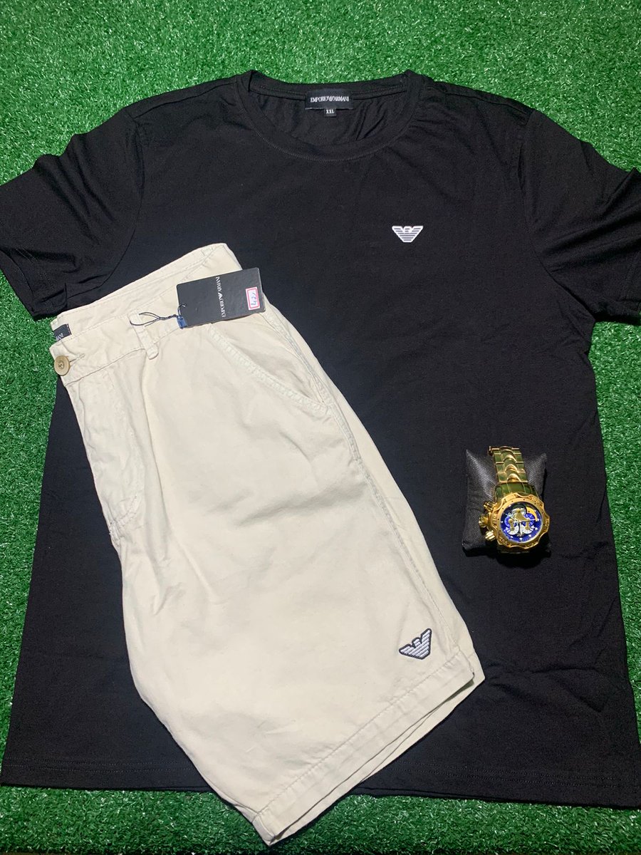 Kit com Camiseta Pima Premium + bermuda blin -  emporio armani 

promoção de fim de ano !!

💰| R$190,00 avista 
📦| Produto a pronto entrega
💳| Cartão - pix - picpay - dinheiro
👑| Compra 100% segura 
✅| Padrão Europeu de qualidade 
🏠| Receba em seu endereço ou retirada