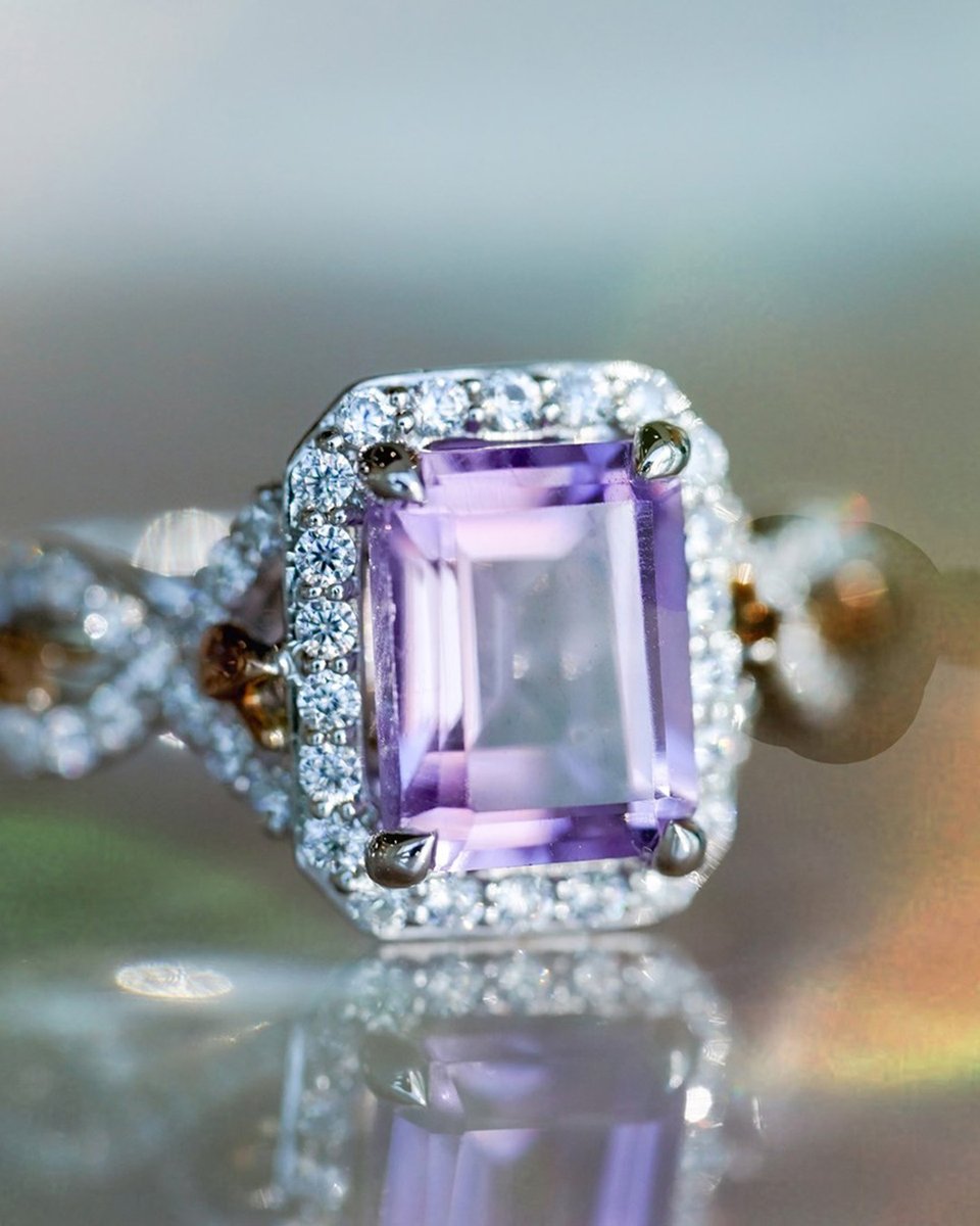 Sara_Bazzi's tweet photo. A luxurious design like no other, this Rapunzel-inspired Rose de France amethyst and diamond engagement ring from Enchanted Disney fulfills her fairy tale dreams.👑 #PeoplesEmployee #LovePeoples #EnchantedDisneyFineJewelryCollection https://t.co/KcveQmqRwf