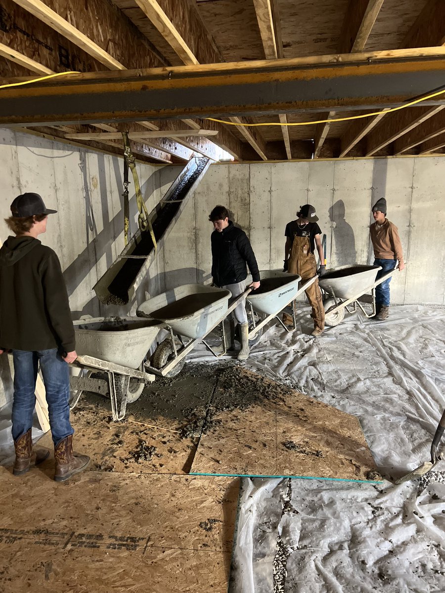 MrMeyersTBHS's tweet image. Students and teachers working hard to pour the basement floor of the @TbhsTech House today. Mr. Pietzman finishing the concrete after hours. 
The Industrial Tech. Department has provided some fantastic real-world experiences for our students this semester.