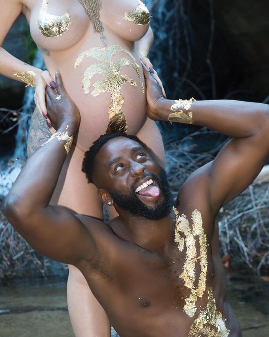 🤪🤰🏻 #maternityshoot #interracialfamily https://t.co/1R3y2BYSzO<a href="/tag/maternityshoot"class="tags">#maternityshoot</a><a href="/tag/interracialfamily"class="tags">#interracialfamily</a>