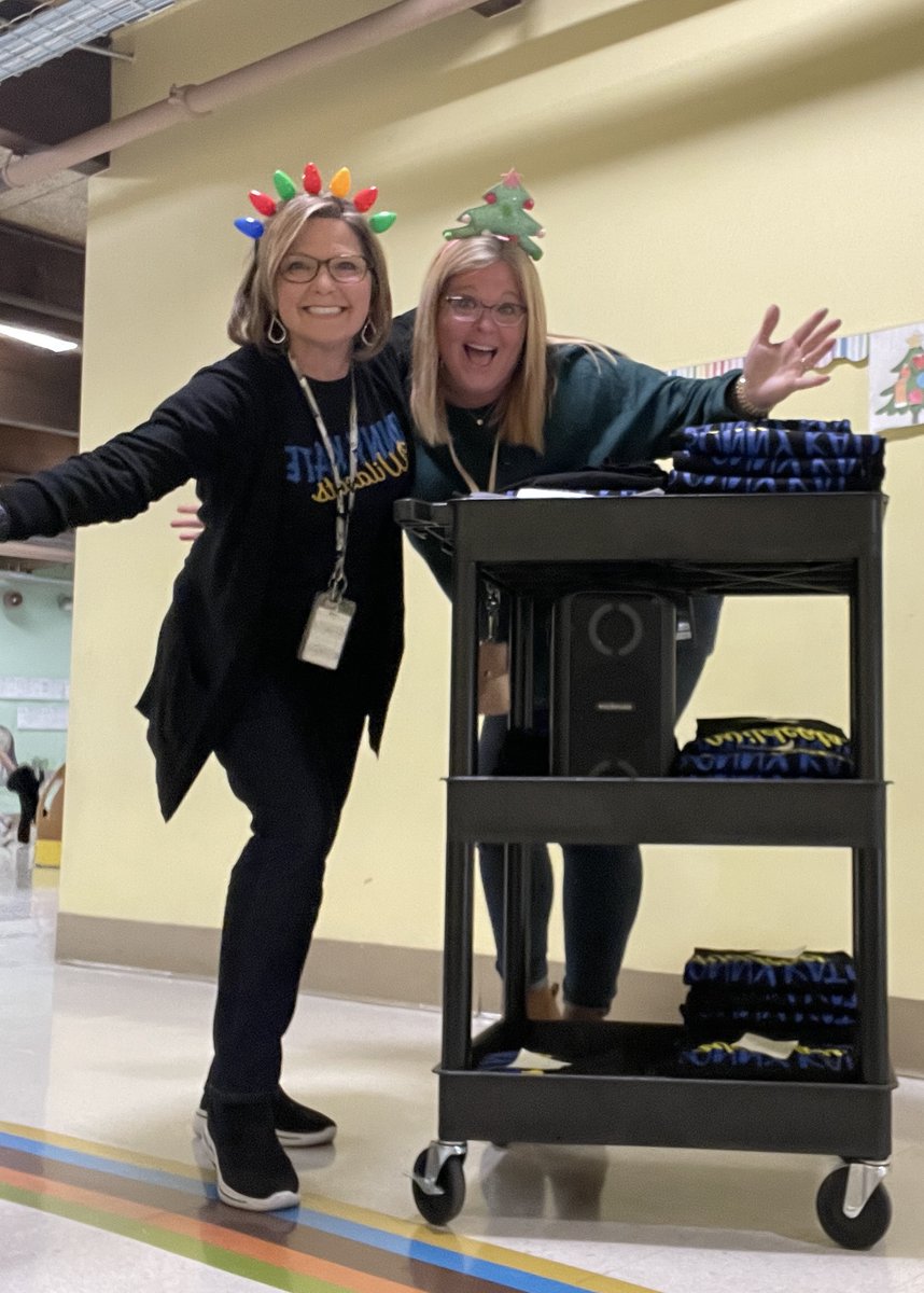 Bonny Kate Elem tweet media