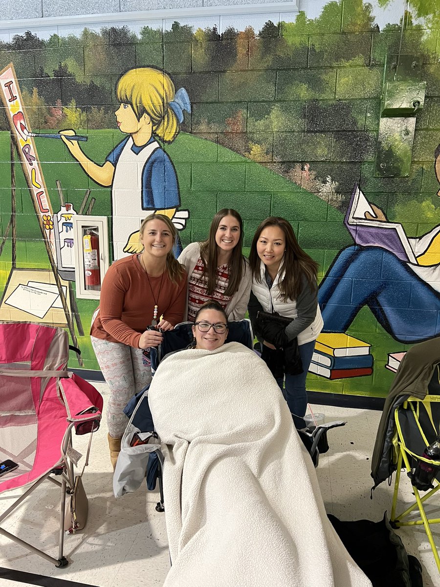 Miss Gray tweet media