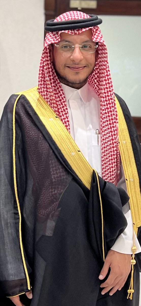 ahakimalammar's tweet photo. اللهم ياسامع الدعاء
ياقريباً لمن رجاه

أبني وحبيبي عبدالملك قدِم إليك

وأنت أكرم الأكرمين
وأرحم الراحمين

اللهم أغفر له وأرحمه
وعافه وأعفو عنه
وأكرم نزله
ووسع مدخله

الله أني راضيٍ عنه فأرضى عنه

اللهم أربط على قلب والدته وزوجته وإخوته ومحبيه

وعوض شبابه بالفردوس الأعلى من الجنة https://t.co/YyYqAh95jH
