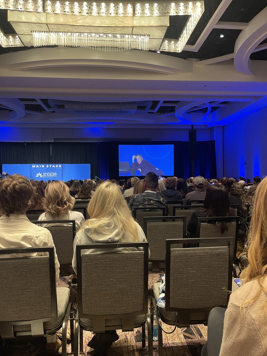 BoganLibCounselor tweet media