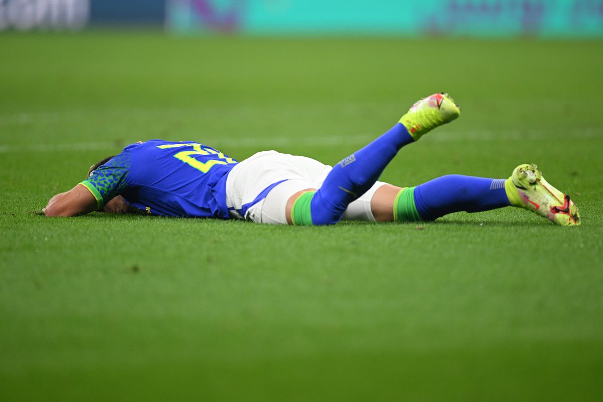 sportv's tweet photo. Eu tô bem assim nesse 0 x 0.

#TáNaCopaTáNoSportv #CMR #BRA https://t.co/tYImF58wDd