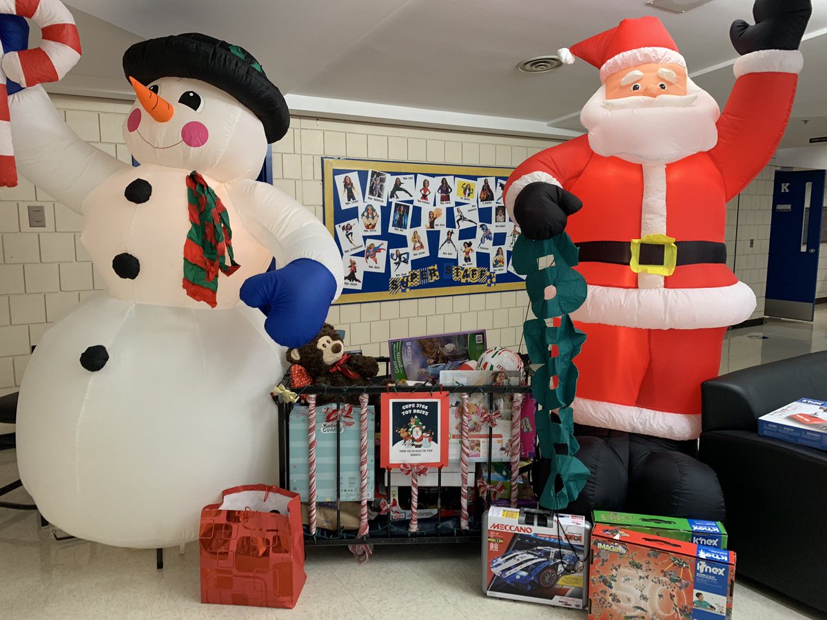 CUPE 3766 toy drive is in full swing! Thank you for helping <a href="/RegPublicSchool/">Regina Public Schools</a> families celebrate the holidays. Drop off from 4-7 pm <a href="/CentennialSchoo/">🐾 Ecole Centennial</a>