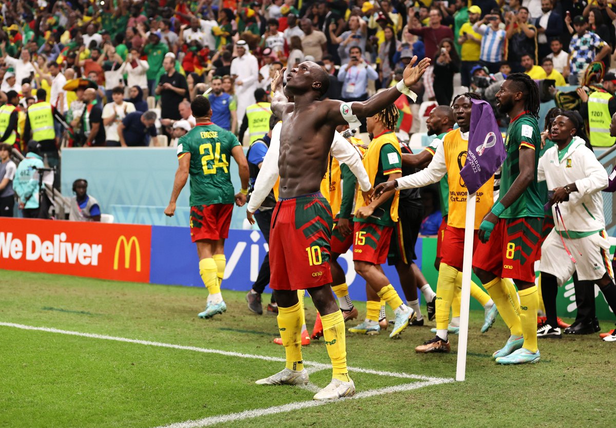 JacobsBen's tweet photo. Cameroon beat Brazil and don't go through.🇨🇲

Tunisia beat France and don't go through.🇹🇳

Saudi Arabia beat Argentina and don't go through.🇸🇦

It hardly seems fair!🤷‍♂️ https://t.co/lnXybPDMrg
