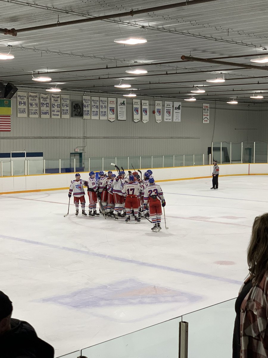Come on down to rink to watch the Flyers face off against the <a href="/bethunebulldogs/">Bethune Bulldogs</a>. Puck drop 8:00pm. It’s also ugly Xmas sweater party at the local saloon after the game. See you there!!! #FlyNation