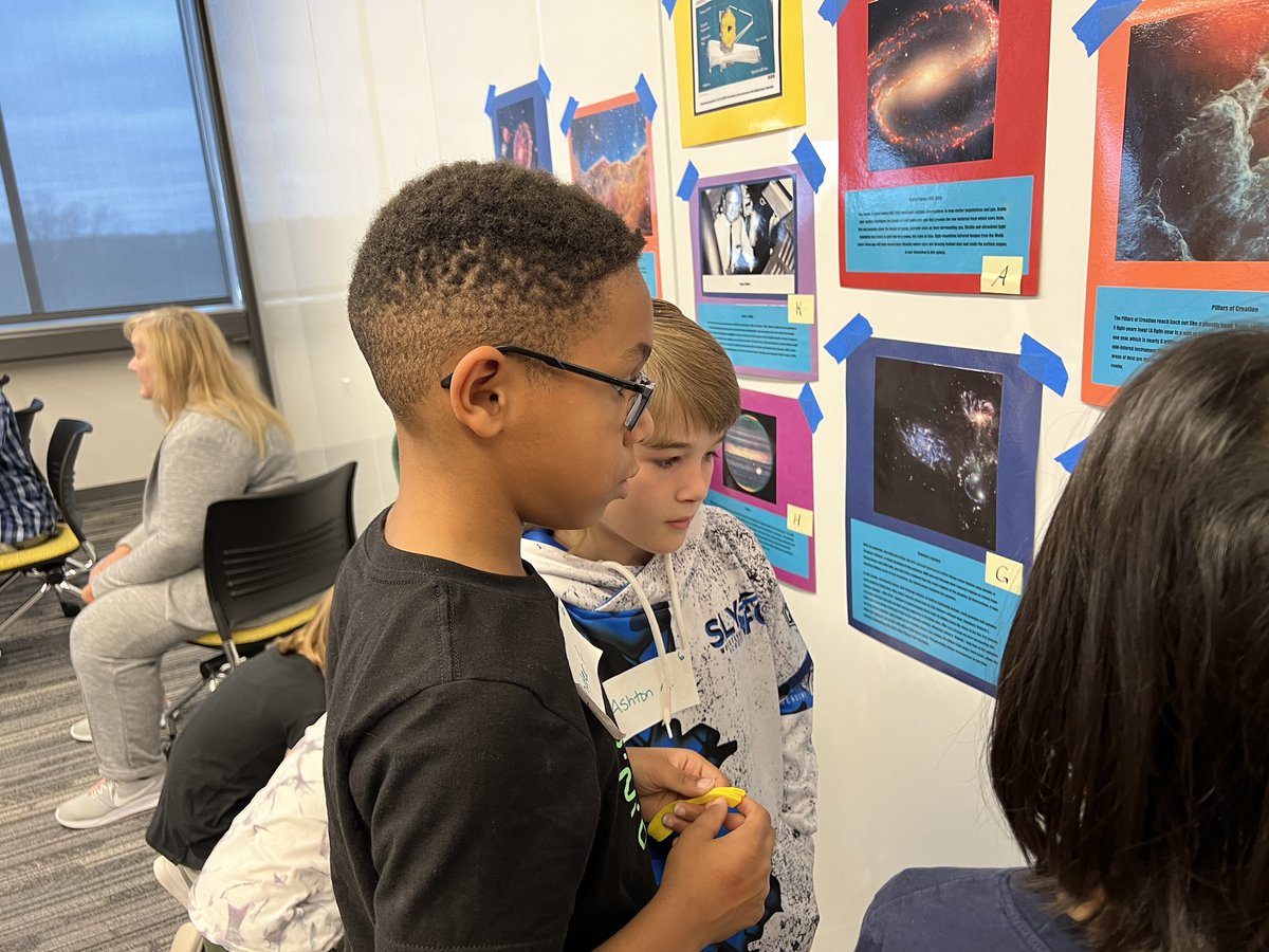 OwlclassS's tweet photo. O.W.L. students attended the Academic Triathlon today! It was SPACE-themed! 🚀 They participated in Face-Off trivia, mind sprints, and spin-off main event. We had a great time team-building, acquiring new space info, and stretching our divergent thinking skills! #204BravesPride https://t.co/zKgJXye5js