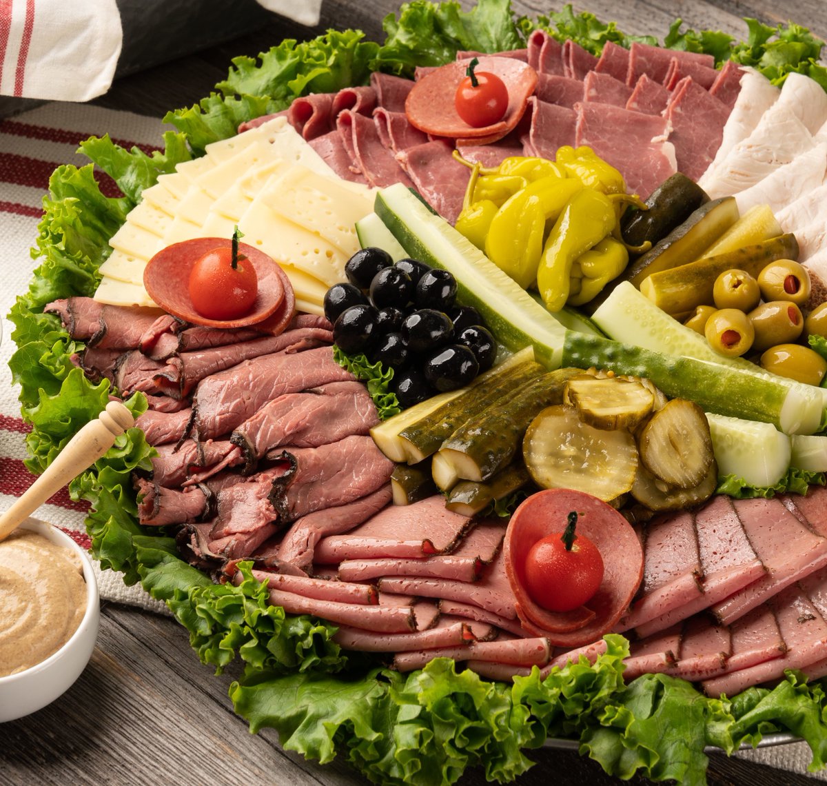 Topor's Pickles tweet media