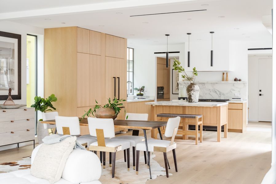 EVAmericas's tweet photo. Discover what it's like to live the California dream on the world-famous canals of Venice Beach, with a little Scandinavian flare.

Click here https://t.co/LCpAZIzNk1 to start daydreaming about your new reality.

Listing courtesy of Julie Kirschbaum of @EVSantaMonica https://t.co/DHrdhc39U2