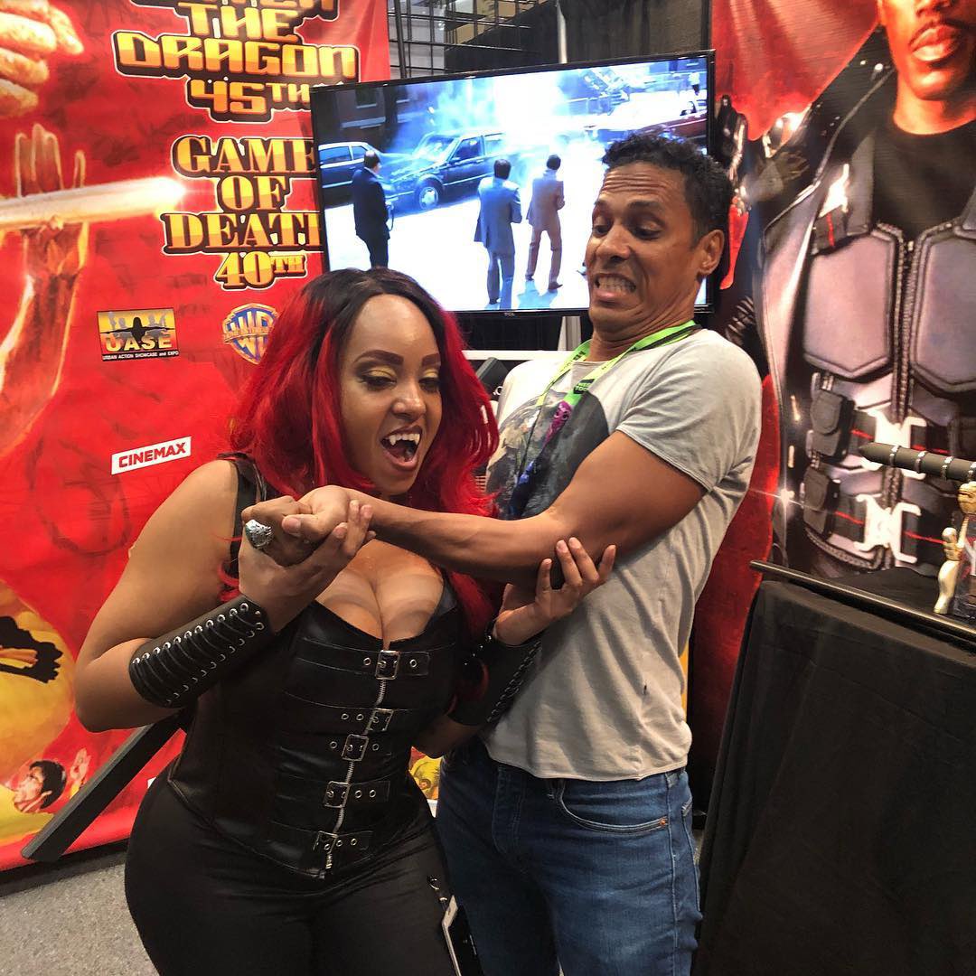 beautifuldiz's tweet photo. Throwback of myself and @iamtaimak https://t.co/Ubt3ZydvnA