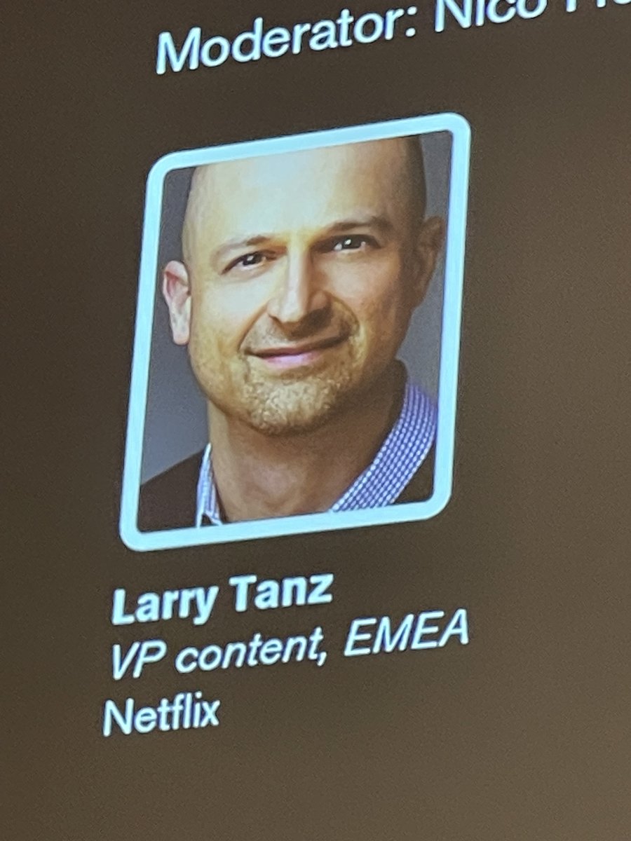 BLKScreenOffice's tweet photo. BSO Delegates get the scoop on Content Strategies for @Netflix from @LarryTanz.
#ContentCanada https://t.co/sSuiy8JWqi