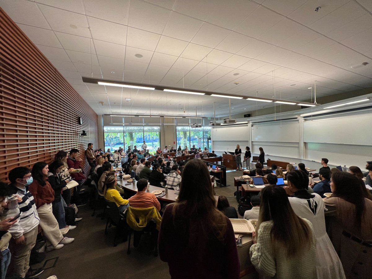 A week of firsts for us - we had our first-ever panel on climate tech funding with <a href="/SarahHinkfuss/">Sarah Hinkfuss</a> <a href="/miadiawara/">Mia Diawara</a>  <a href="/sierrap/">Sierra Peterson</a> (and sadly missed @eggersmatt!) Inspired by the talented minds focused on solving one of our most important challenges 🌎 @voyagervc <a href="/lowercarbon/">Lowercarbon Capital</a>  <a href="/Breakthrough/">Breakthrough Energy</a>