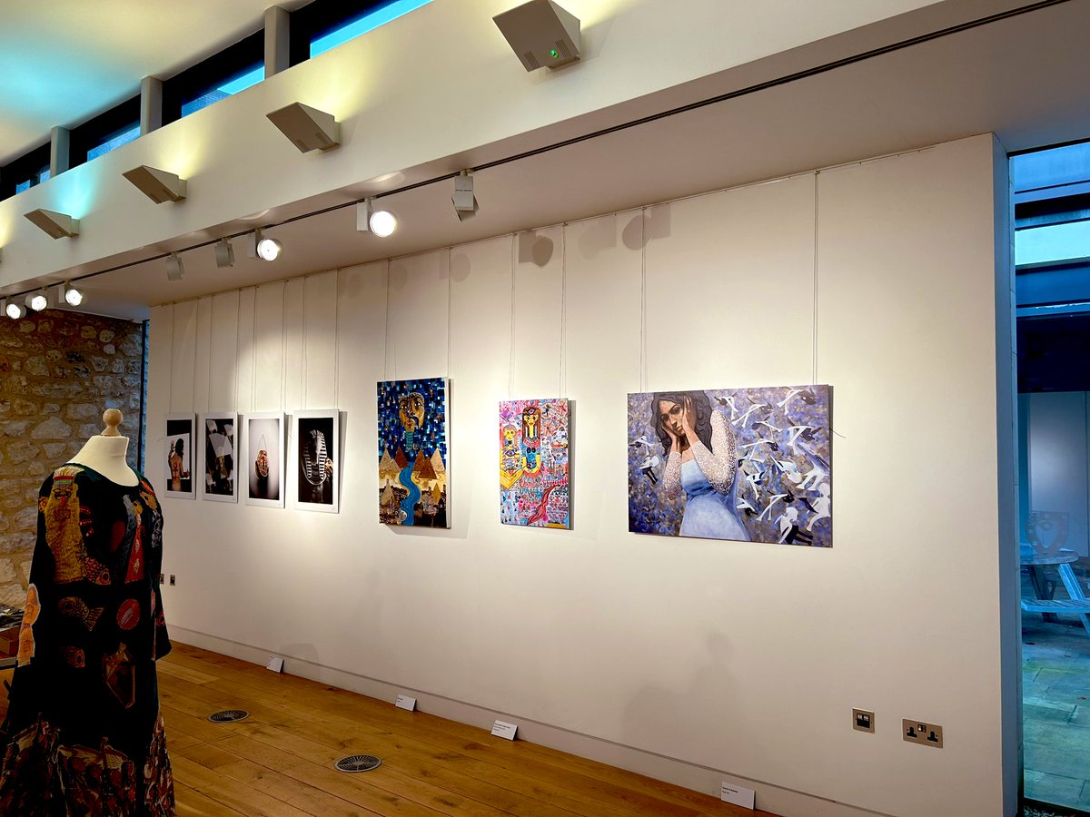 We have been installing the King Tut Collective exhibition this week - huge thanks to the amazing artists and our supporters - <a href="/StJohnsOx/">St John's College</a> are hosting this exciting installation in their Barn &amp; Studio galleries 
#Egypt #Season 
#Humanities #Cultural #Programme
<a href="/FusionArtsOx/">Fusion Arts</a>
