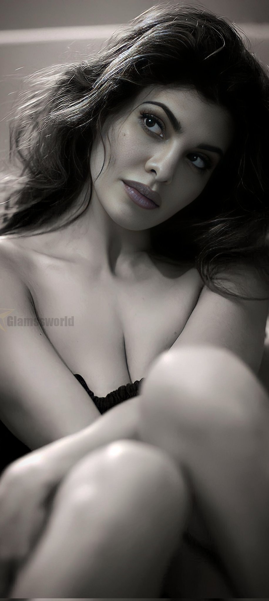 𝐓𝐞𝐚𝐦 𝐉𝐚𝐜𝐪𝐮𝐞𝐥𝐢𝐧𝐞 𝐅𝐞𝐫𝐧𝐚𝐧𝐝𝐞𝐳👑 on X: I Think I Found  Who To Adore ❤️ JacquelineFernandez t.coWs1mYL58LU  X