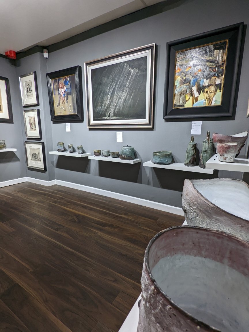 CollectArtLymm's tweet photo. The gallery is looking stunning right now. We have a few new paintings on the walls and several pieces from your favourite artists such as #GeoffreyKey, #TheodoreMajor, #DavidHockney, #BenKelly, #FredYates, #JohnBellamy, and lots more!

Come and visit us! #lymm https://t.co/BcaSQA1giK