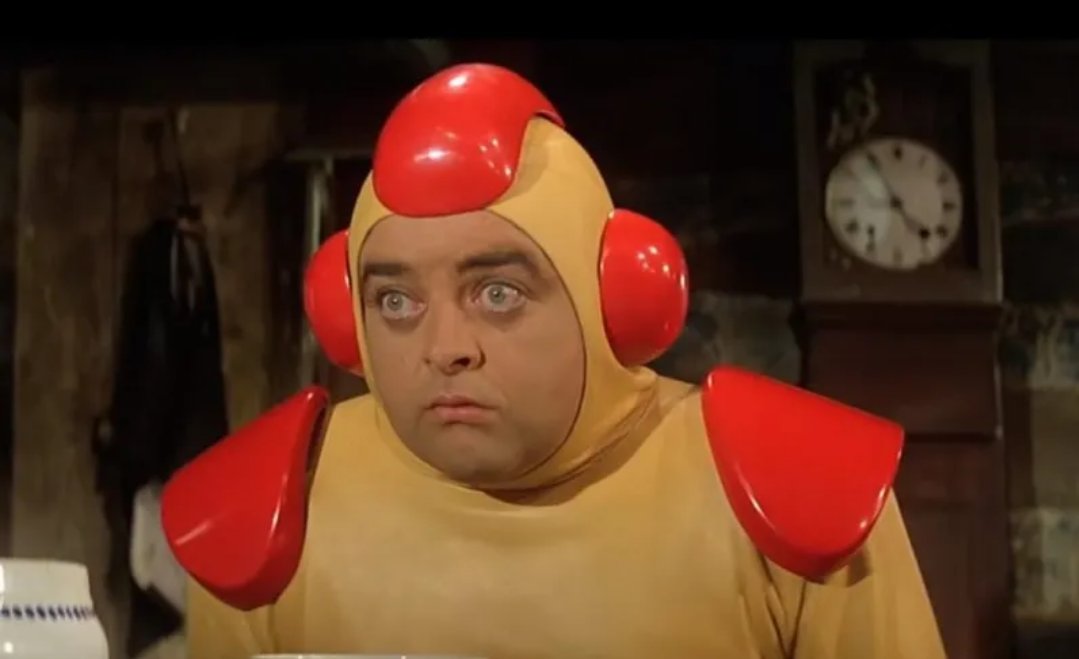 SeriesUpdateFR's tweet photo. Il y a 41 ans, le film "La Soupe aux choux" sortait au cinéma.🛸 https://t.co/vbawUT59hY