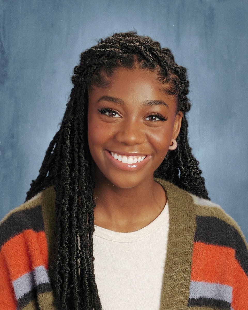 ur art teacher bestie 💌🎨🫶🏾