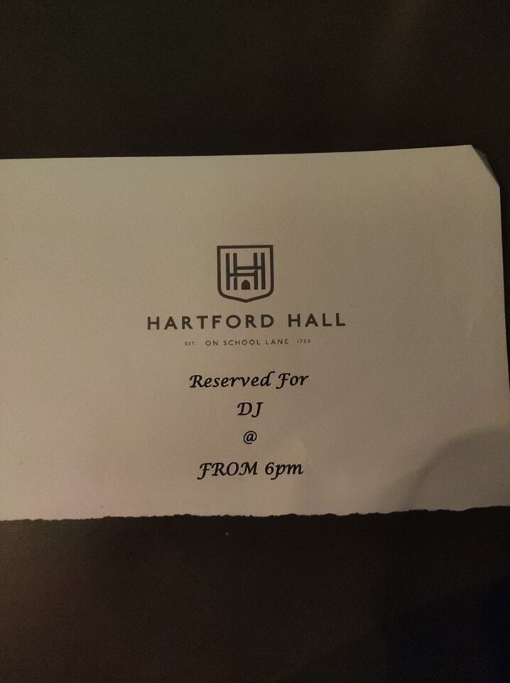 FunkyFeetDJ's tweet photo. I'm kind of a big deal in these parts!
#robkatedj https://t.co/XlweaPllYb