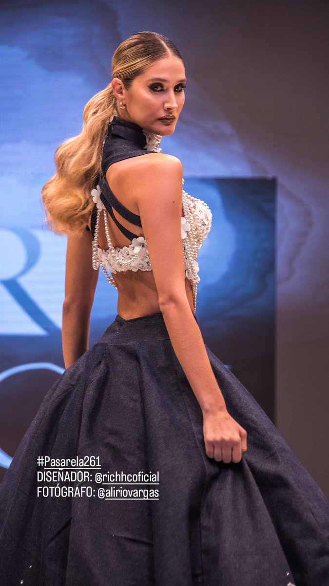 misshabiaunavez's tweet photo. Mariam Habach Santucci, Srta Centroccidental 2015, Miss Lara 2015, Miss Venezuela Universe 2015 #Pasarela261 https://t.co/3TcN4lFLn8